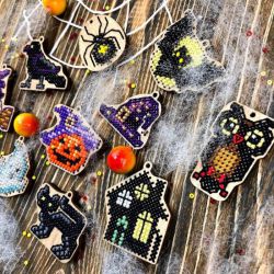 Набор заготовок для вышивания по дереву FLSW-010 20шт