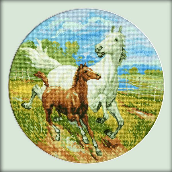 Набор для вышивания крестом РТО "Материнская гордость" M217