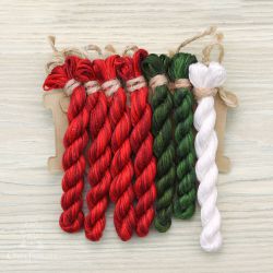 НМул-СКР-2283 Набор ниток OwlForest для Серебряного копытца, Рождество (ПНК Кирова) 28 каунт в 3 нити