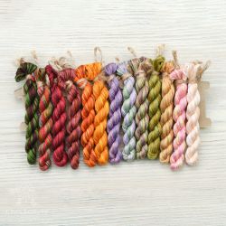 НМул-ОЦ-3401 Набор ниток OwlForest для схемы «Осенние цветы» (DMC) 40 каунт в 1 нить