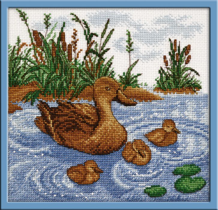 Набор для вышивания крестом ОВЕН "Утка с утятами" 813