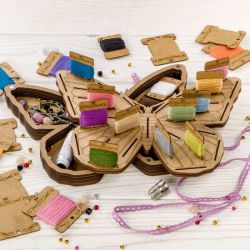 Шкатулка для рукоделия + 33 бобинки FLZB(N)-047, 24*18*2.7см Волшебная страна