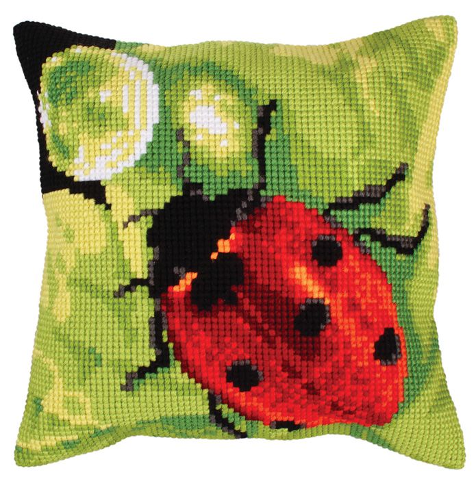 Набор для вышивания крестом Collection D'Art "Божья коровка на листике" 5220